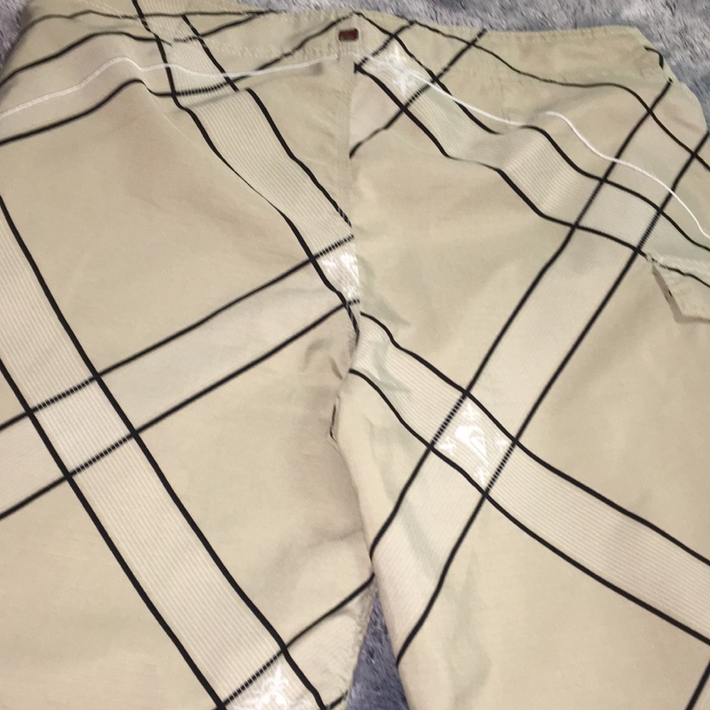 Quicksilver trunks - Picture 5 of 5